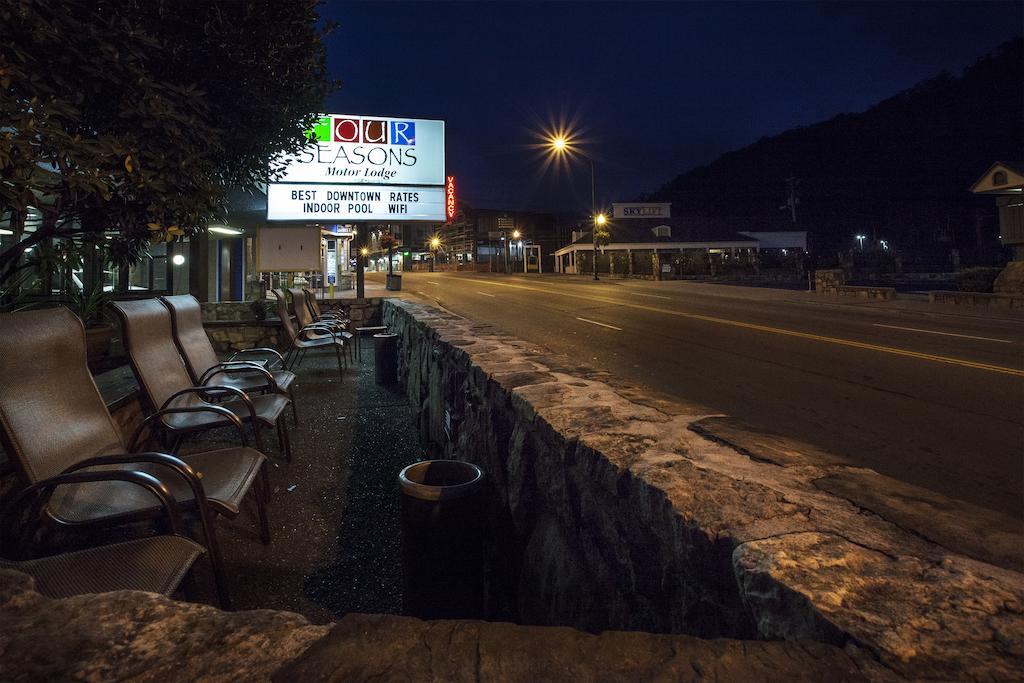 Four Seasons Motor Lodge Gatlinburg Bagian luar foto