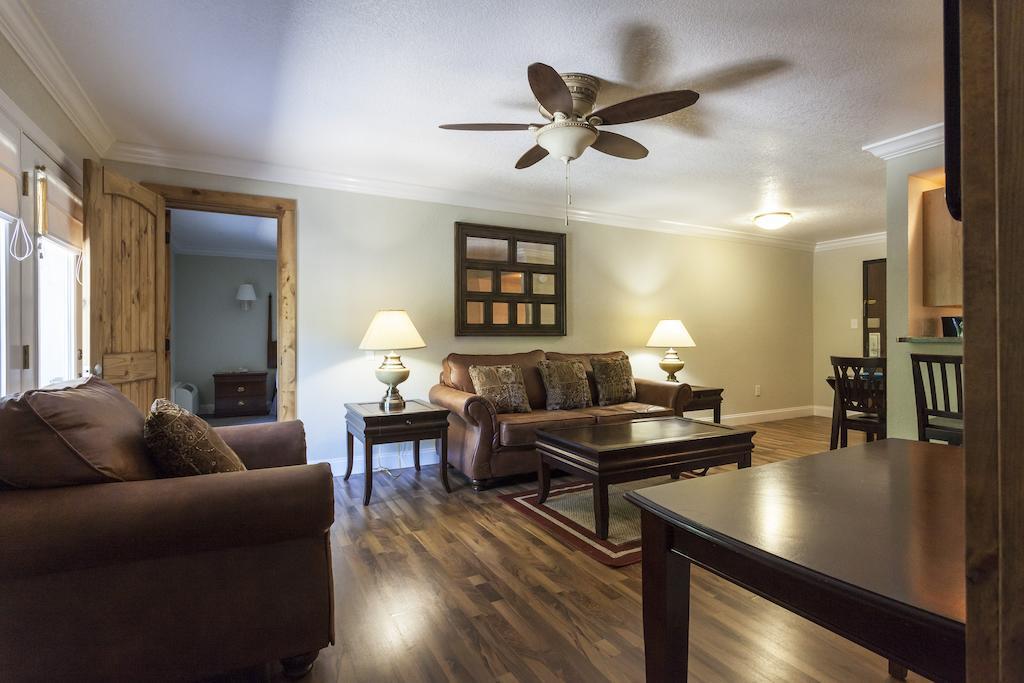 Four Seasons Motor Lodge Gatlinburg Ruang foto