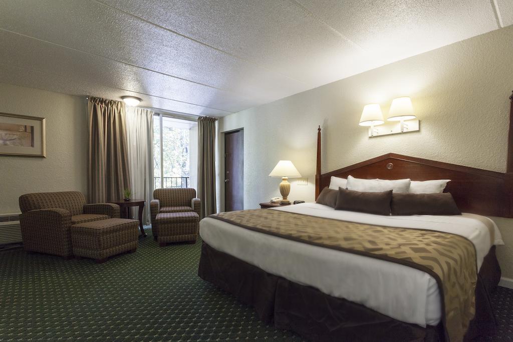 Four Seasons Motor Lodge Gatlinburg Bagian luar foto